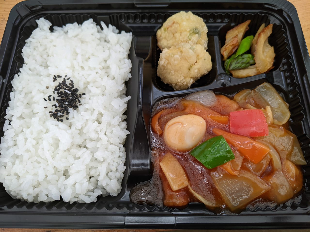 ティピーハウスの日替わり弁当