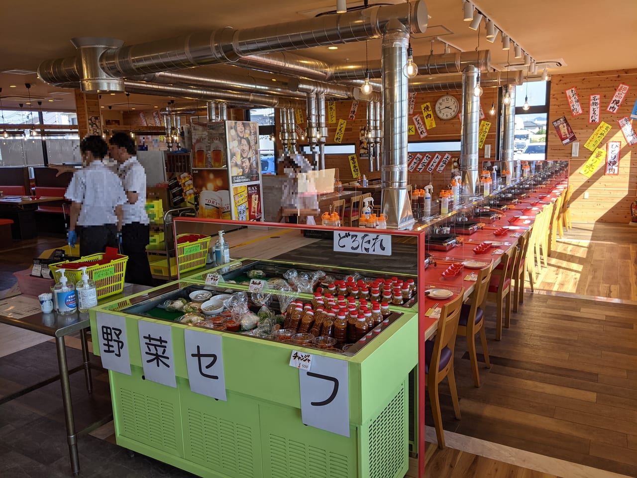 肉のサトウ商店江崎本店の店内