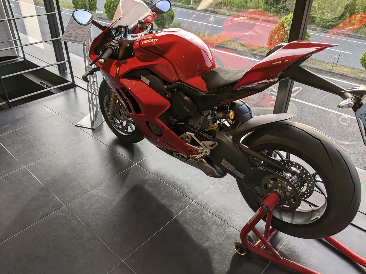 DUCATI岡山の「PANIGALE V4S」