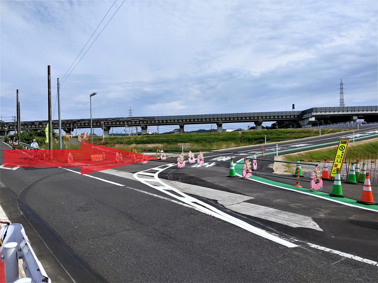 迂回路（砂川の西側）