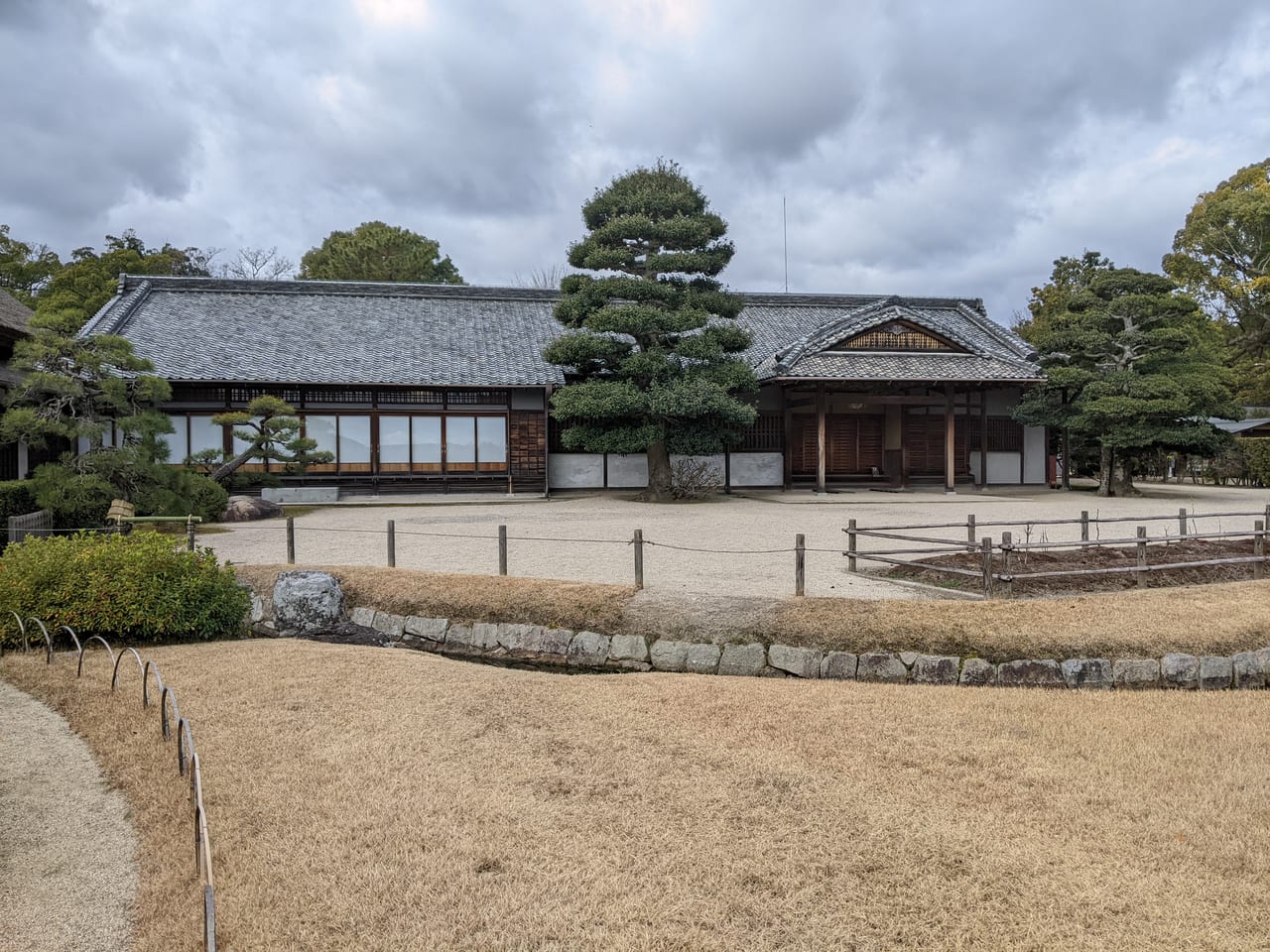 後楽園の鶴鳴館