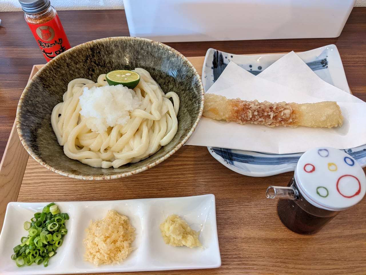 手打ちうどん キンギョのちくわ天醬油