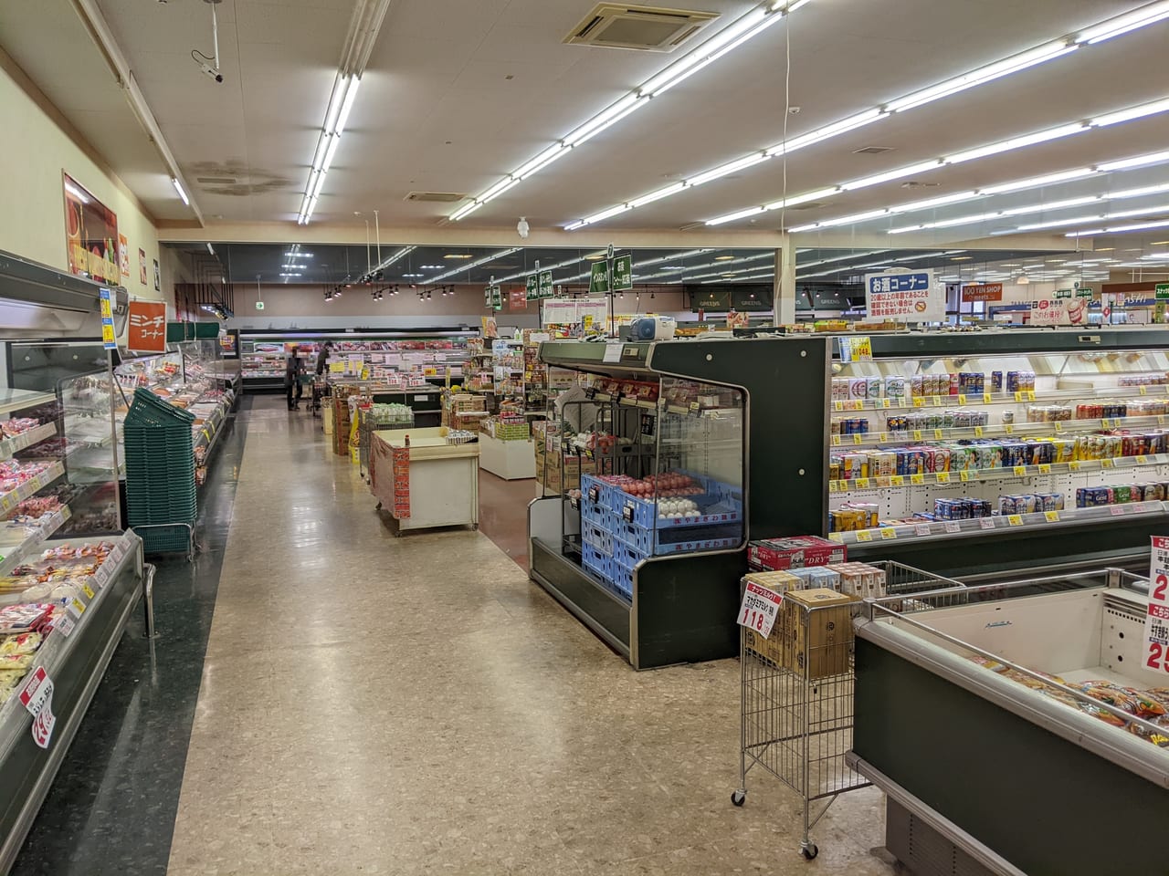 わたなべ生鮮館 妹尾店の店内