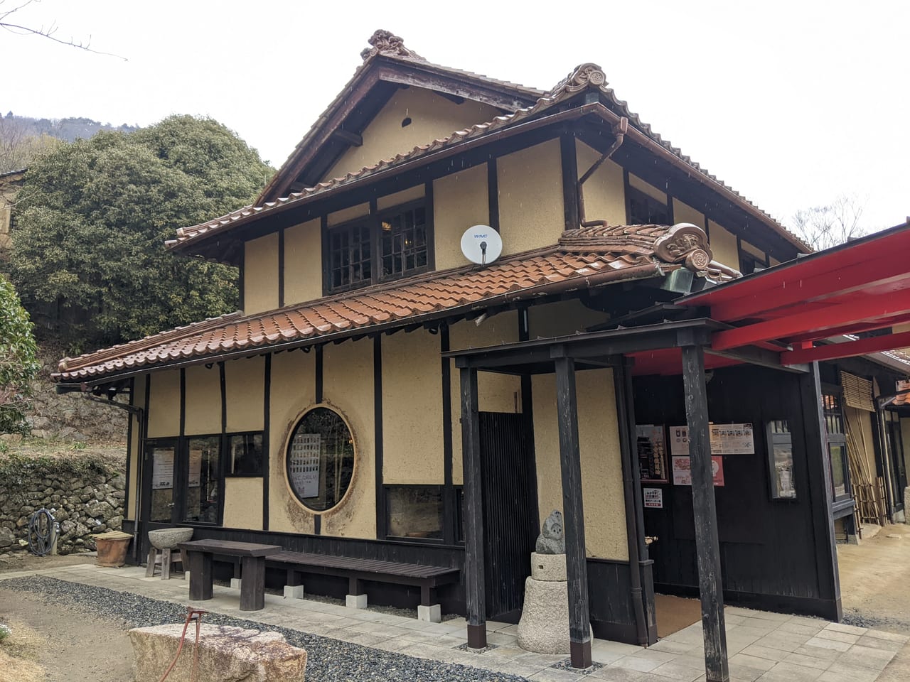 招き猫美術館の本館