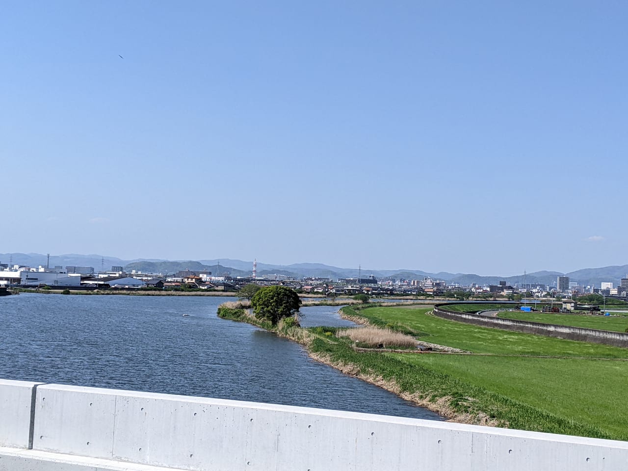 笹ケ瀬令和橋からの風景