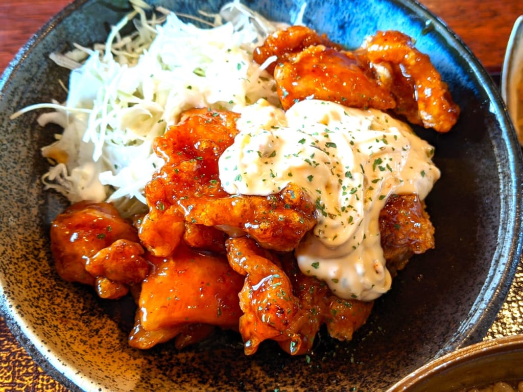「うどん 一歩」のチキン南蛮定食