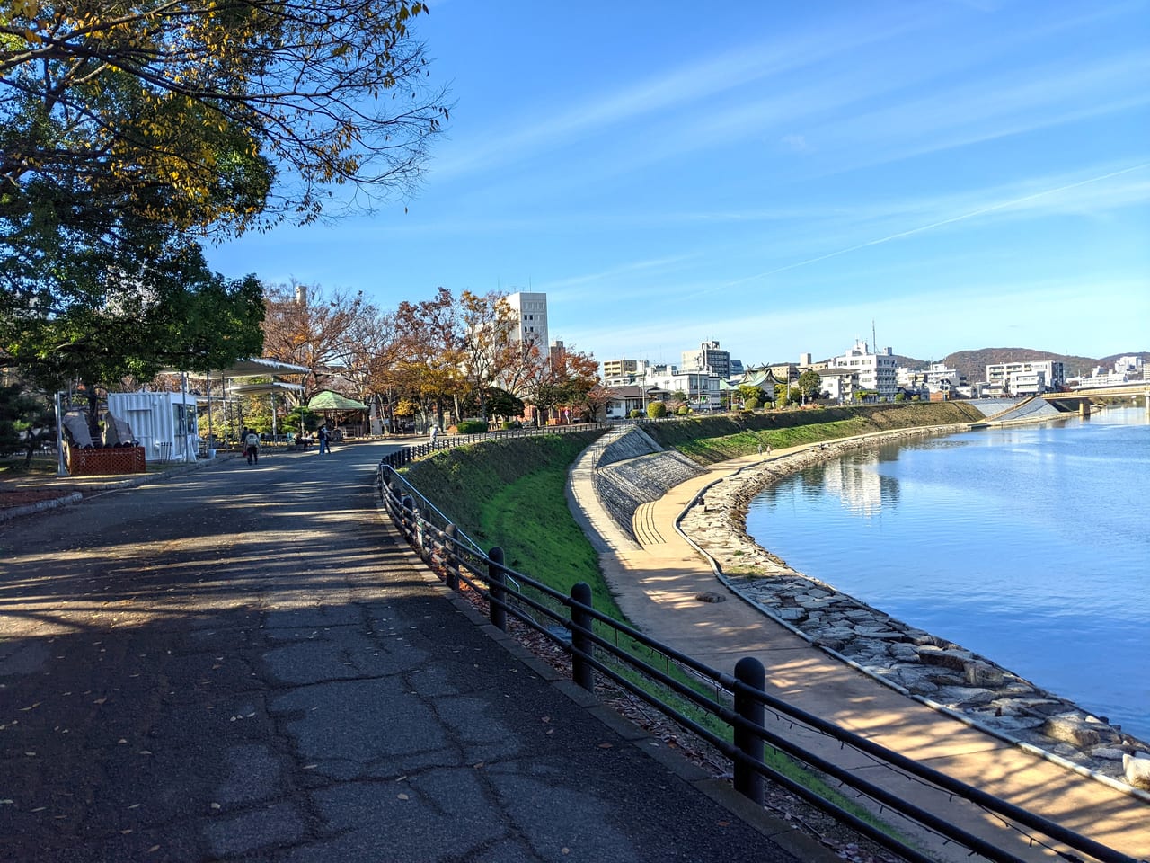 「PUBLIC SAND」の周辺状況