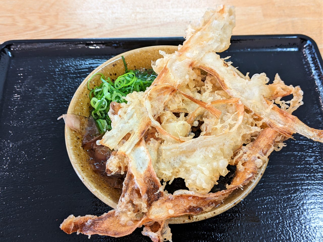 「うどん坂本」のごぼ天肉うどん