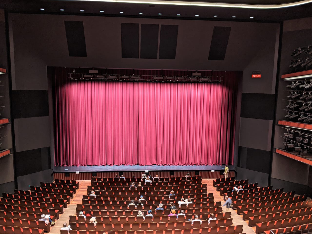 「岡山芸術創造劇場ハレノワ」のオープンハウス