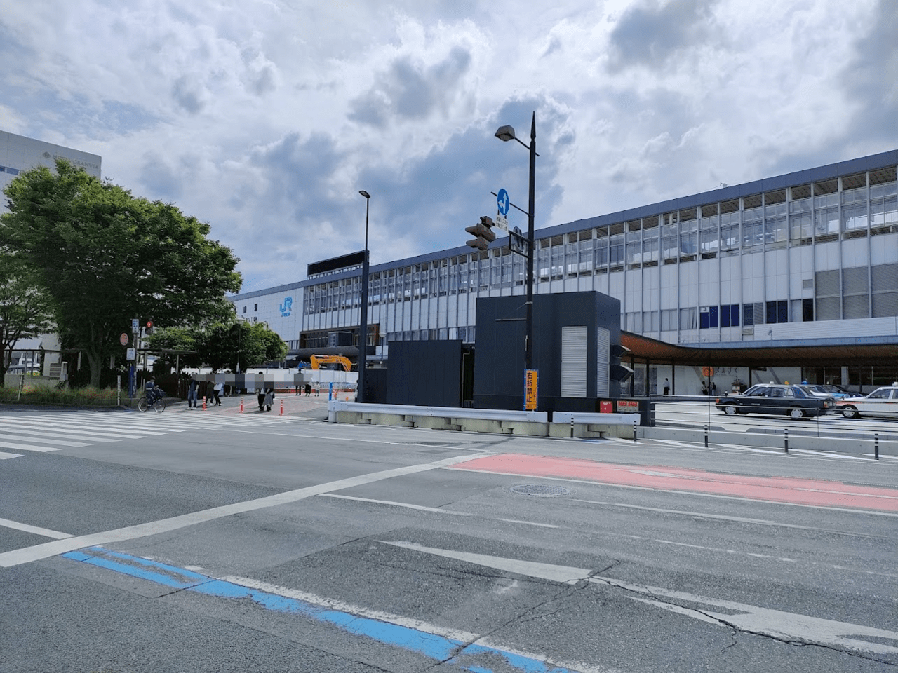 岡山駅前よりより夜市