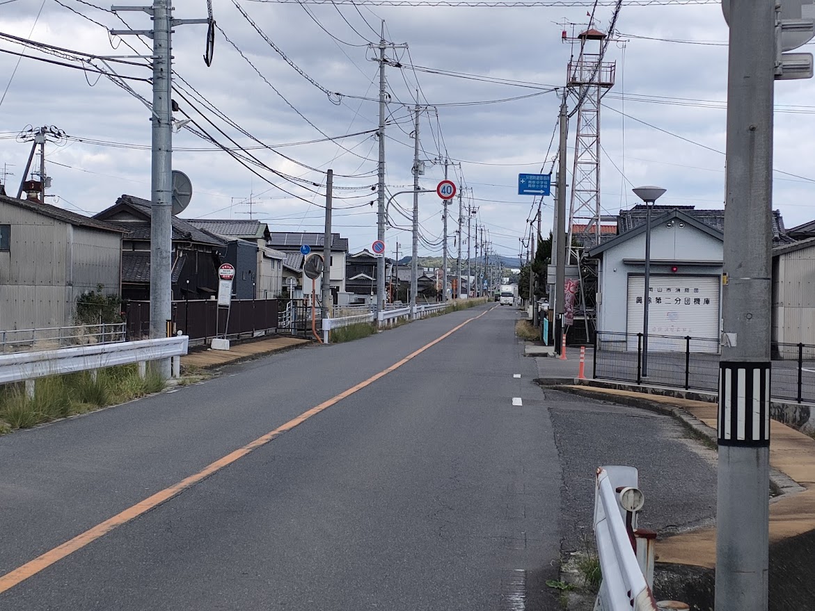 興除小学校