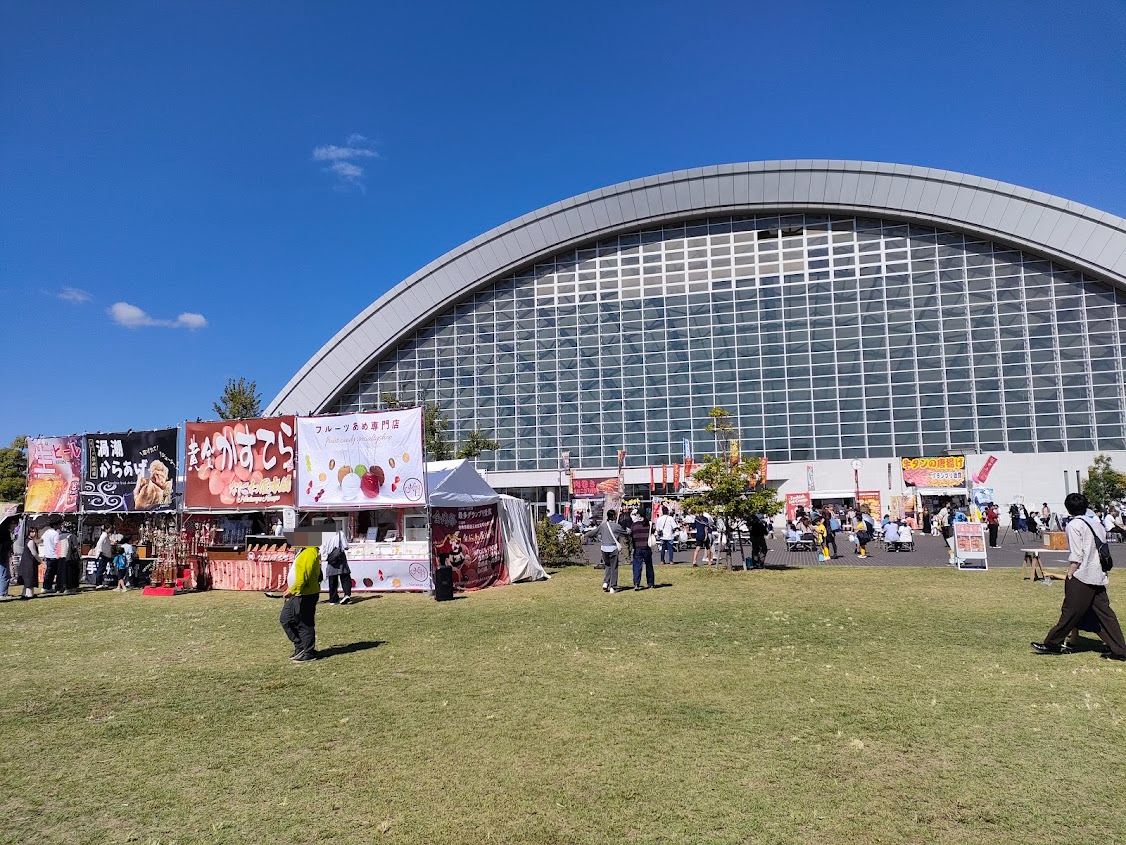 北長瀬未来ふれあい総合公園イベント広場