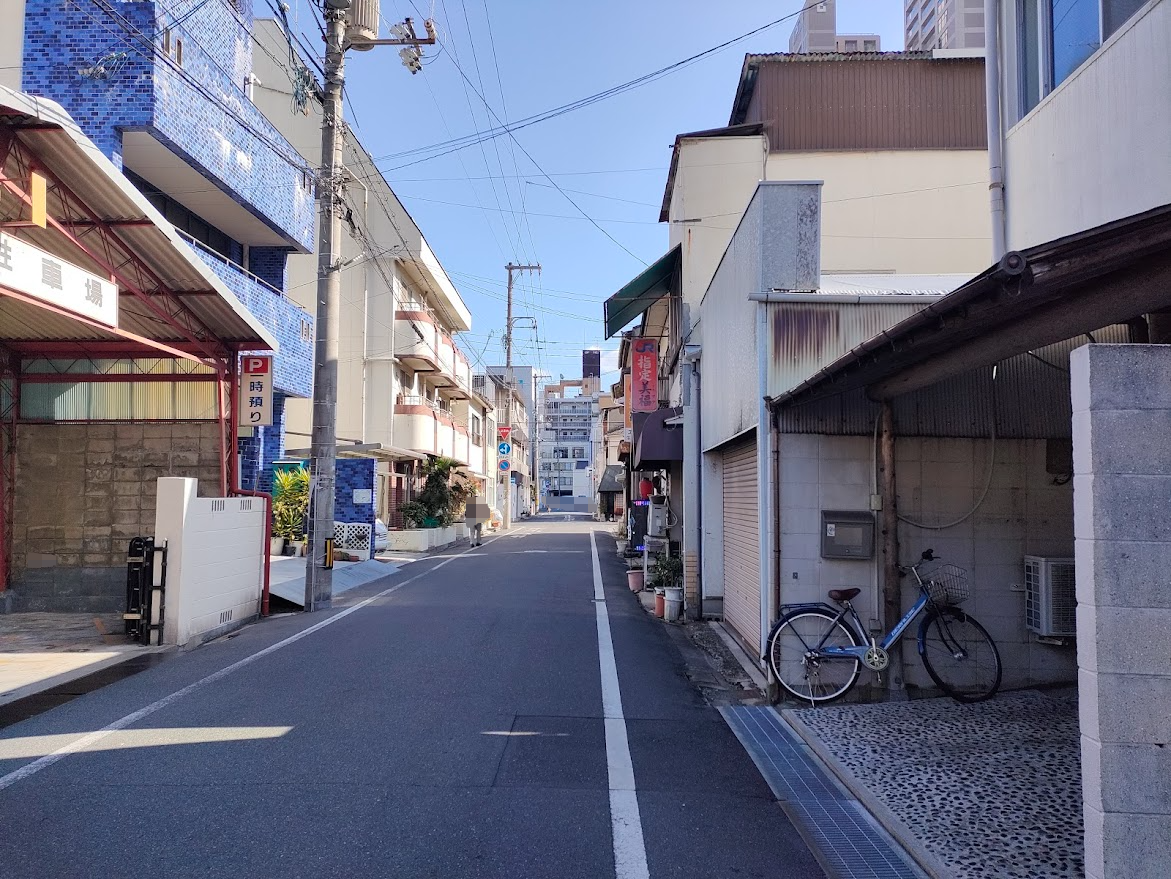 シーシャカフェ 廻煙(カイエン)