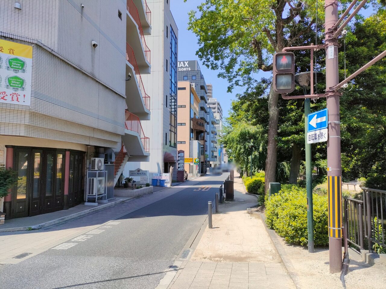 西川緑道公園筋（ハレマチ通りの北方面）