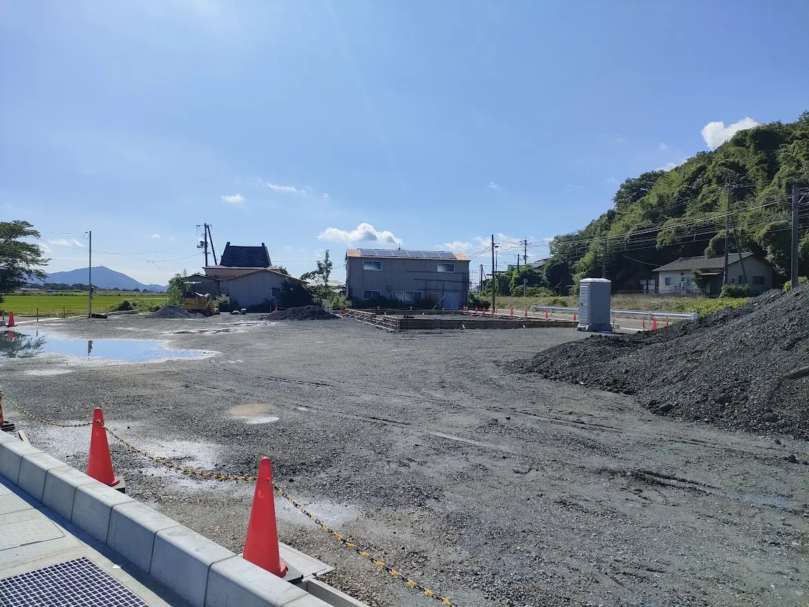 ファミリーマート新築予定地