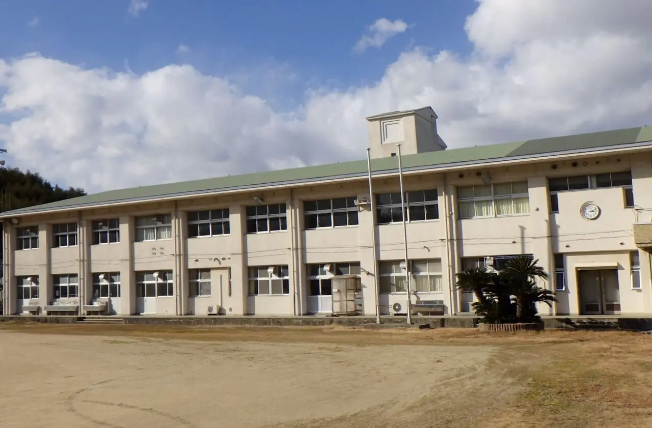 旧幸島小学校