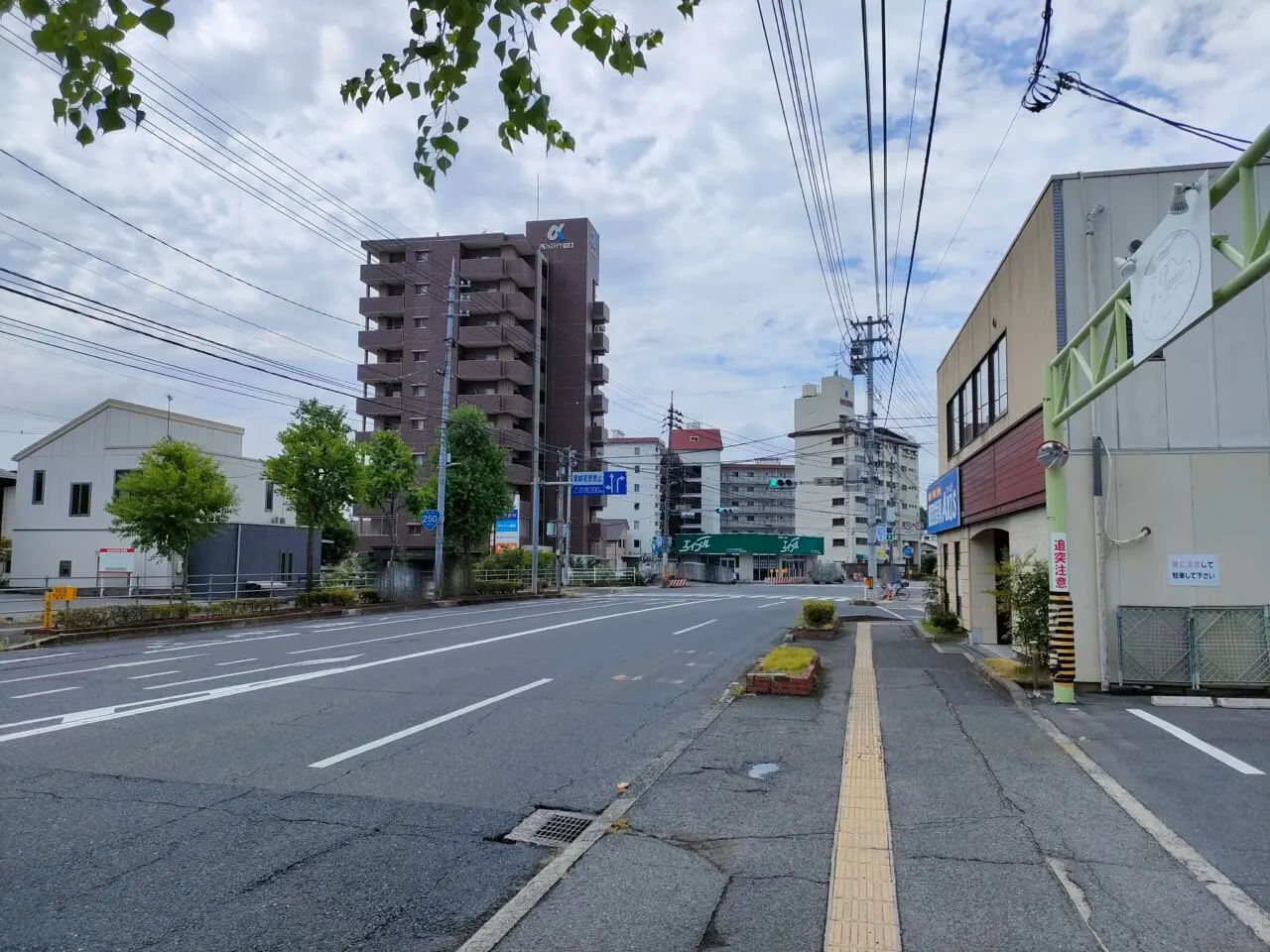 パティスリー ジュ フォヴィアン（店舗周辺の様子）