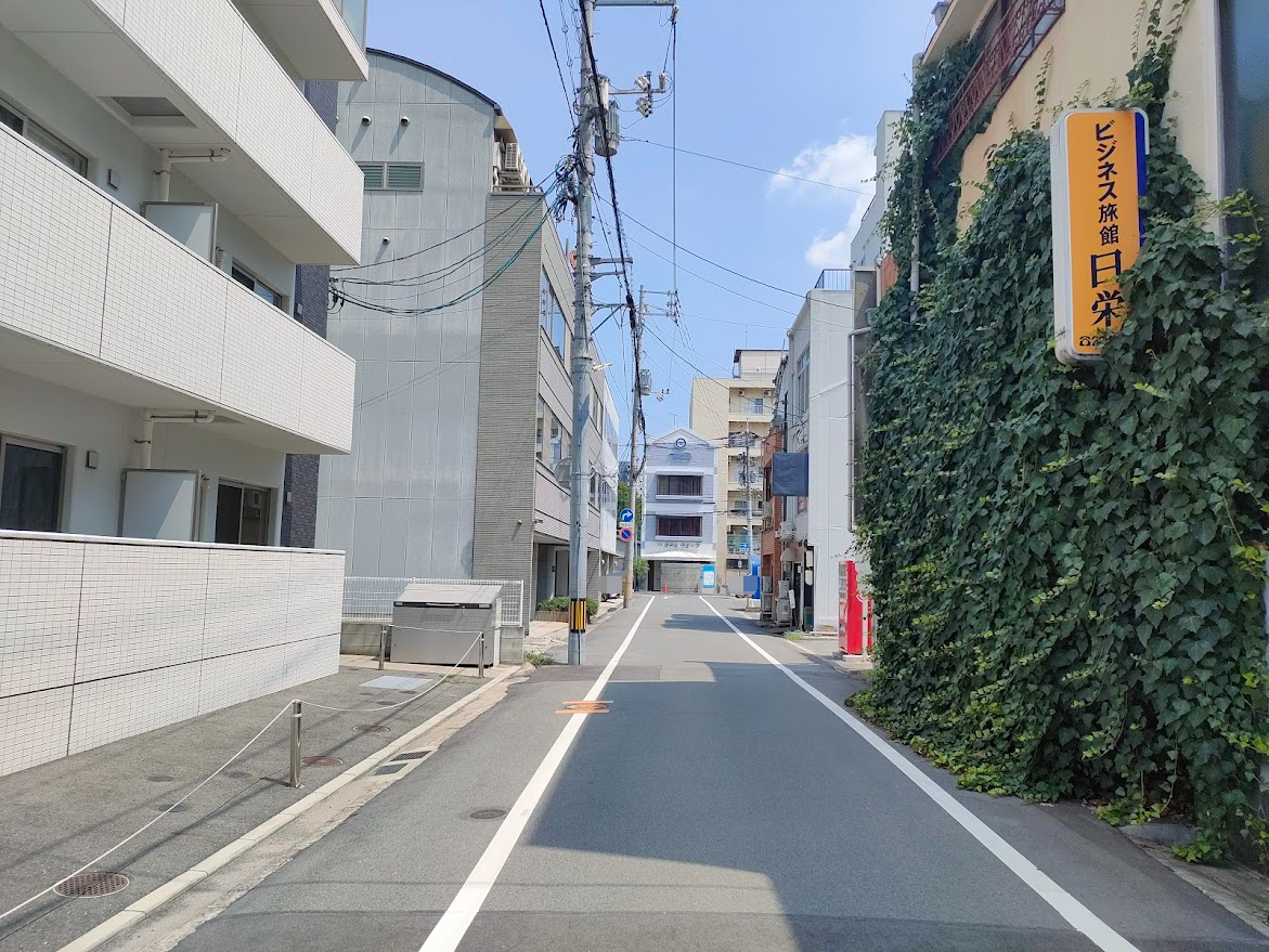 ハイボール酒場 駅前町 銀杏（いちょう）