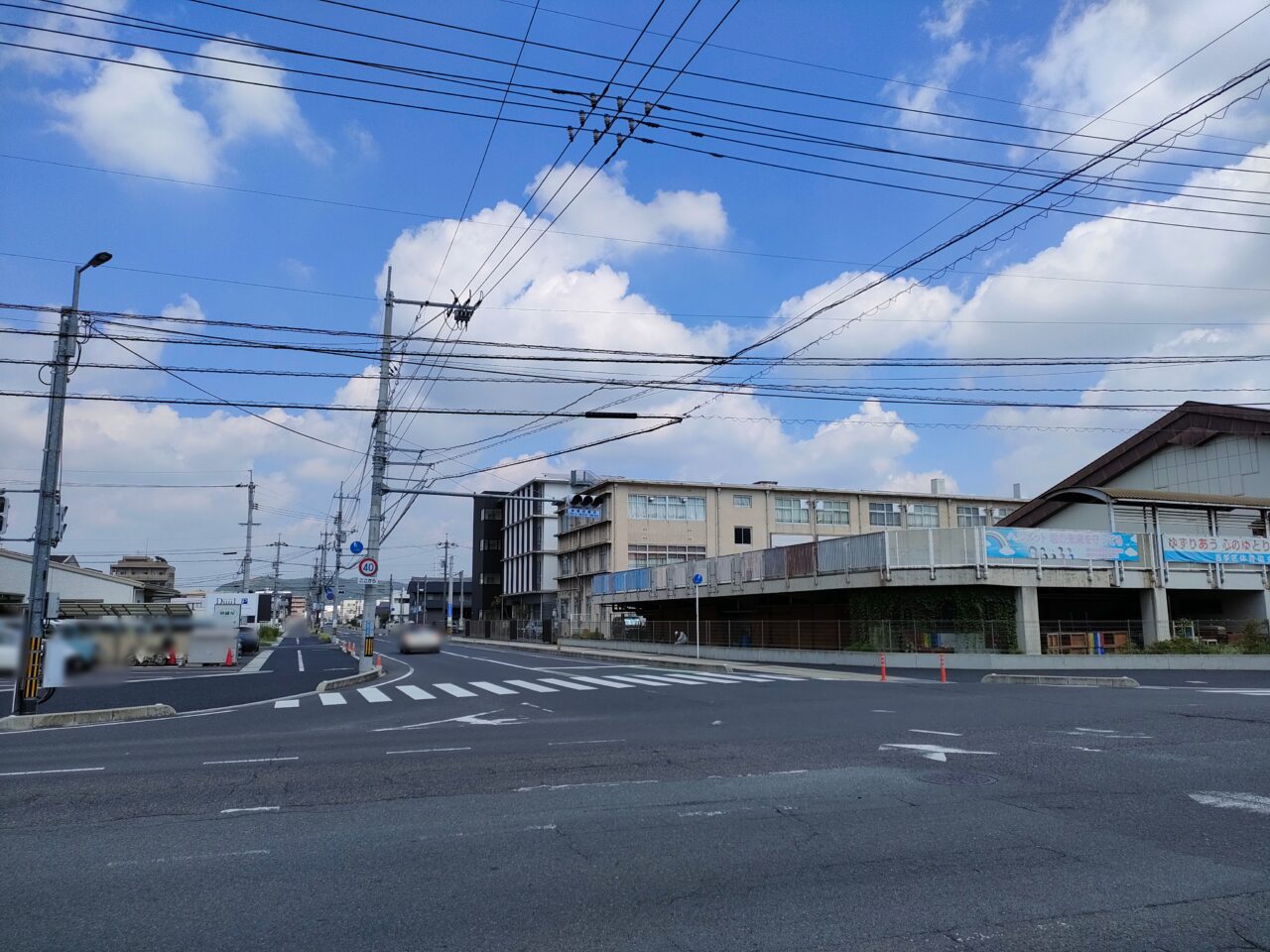 21時にアイス 問屋町店