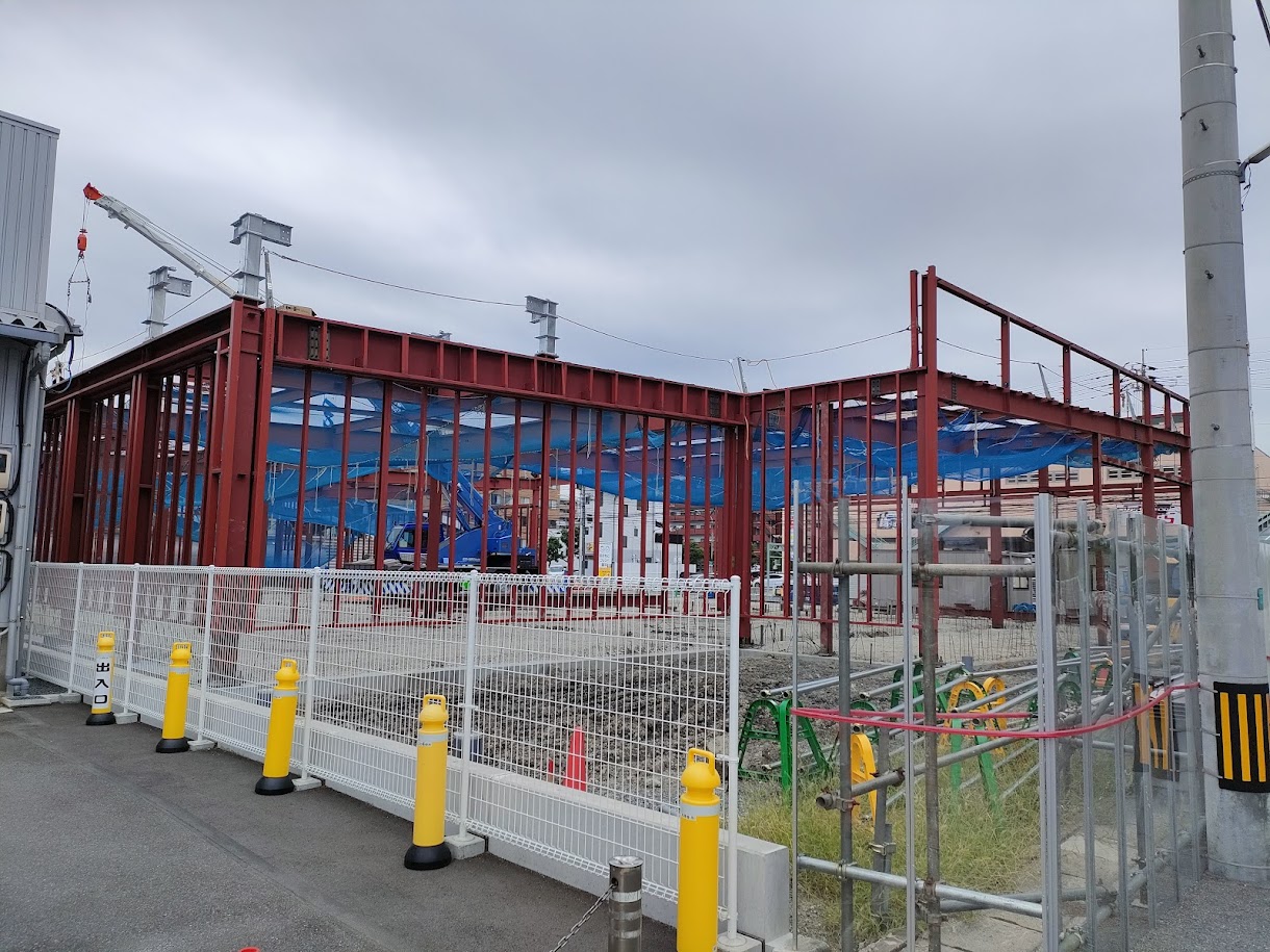 くすりのレデイ 西古松店