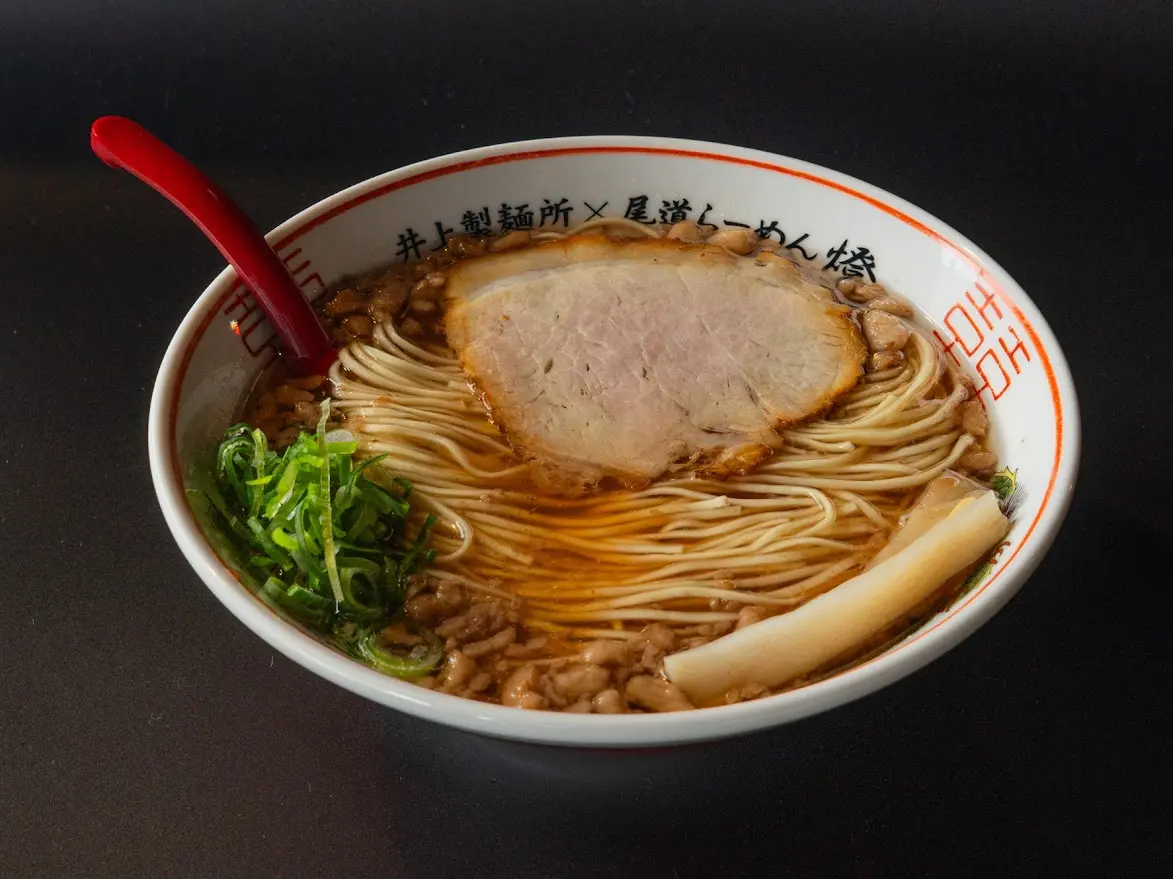 尾道ラーメン 燈 高島店