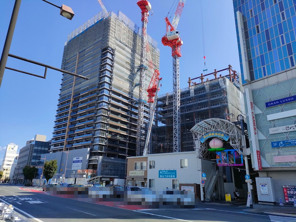 岡山駅前の再開発エリア