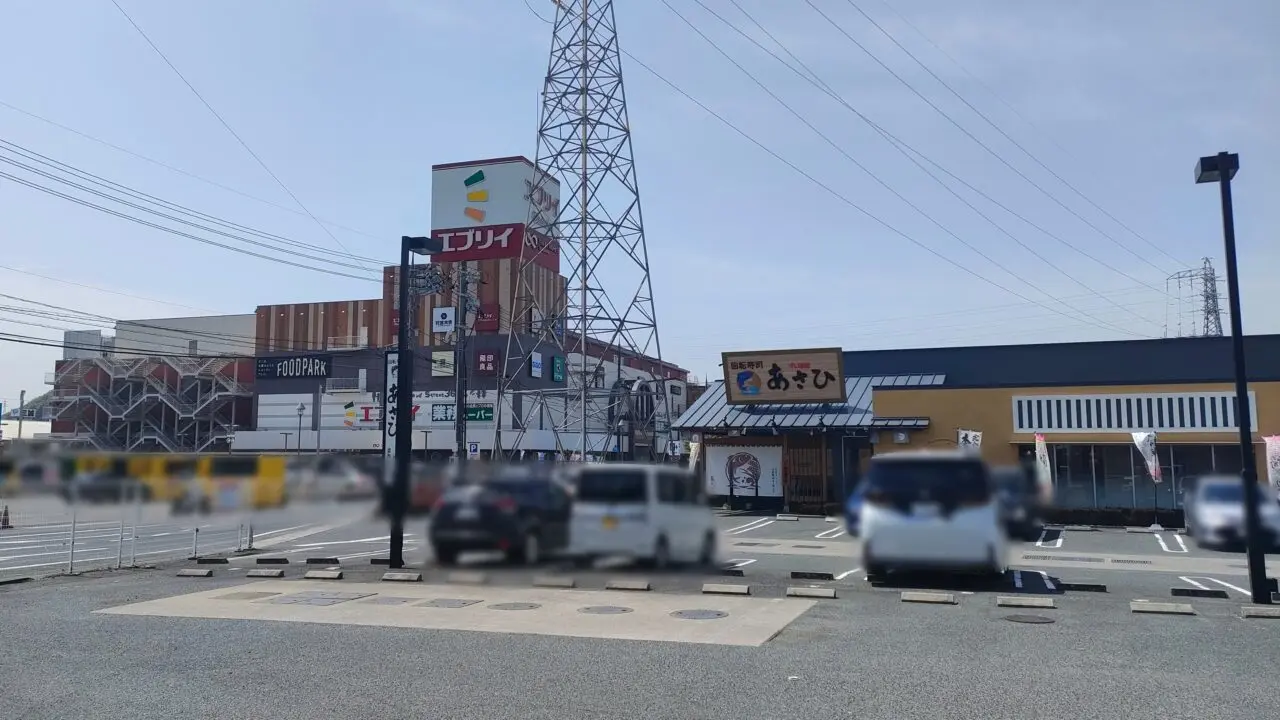 マクドナルド 53号津高店