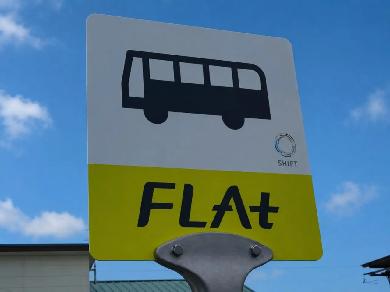 FLAt