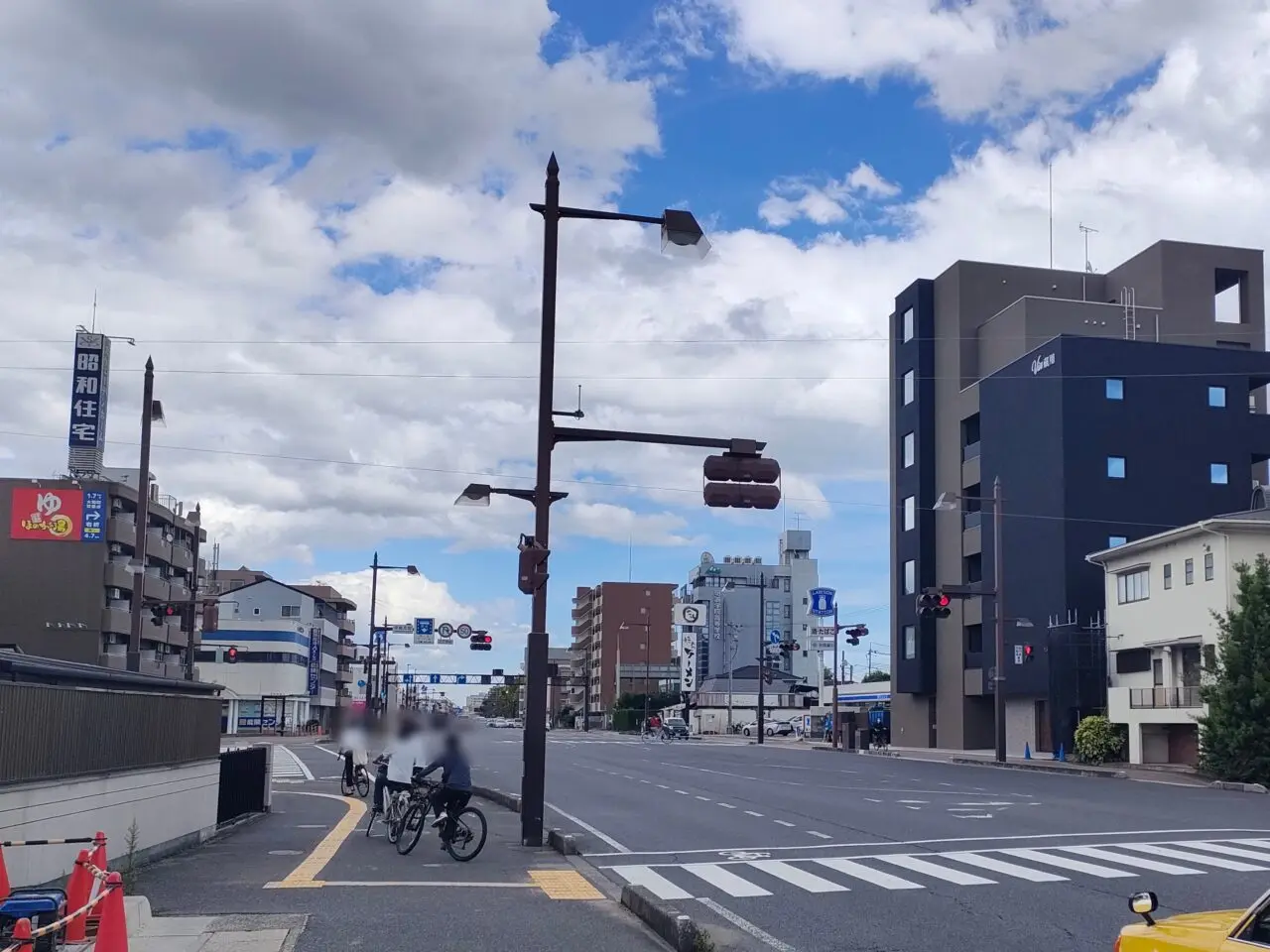 サーティワンアイスクリーム　岡山伊島北町ロードサイド店