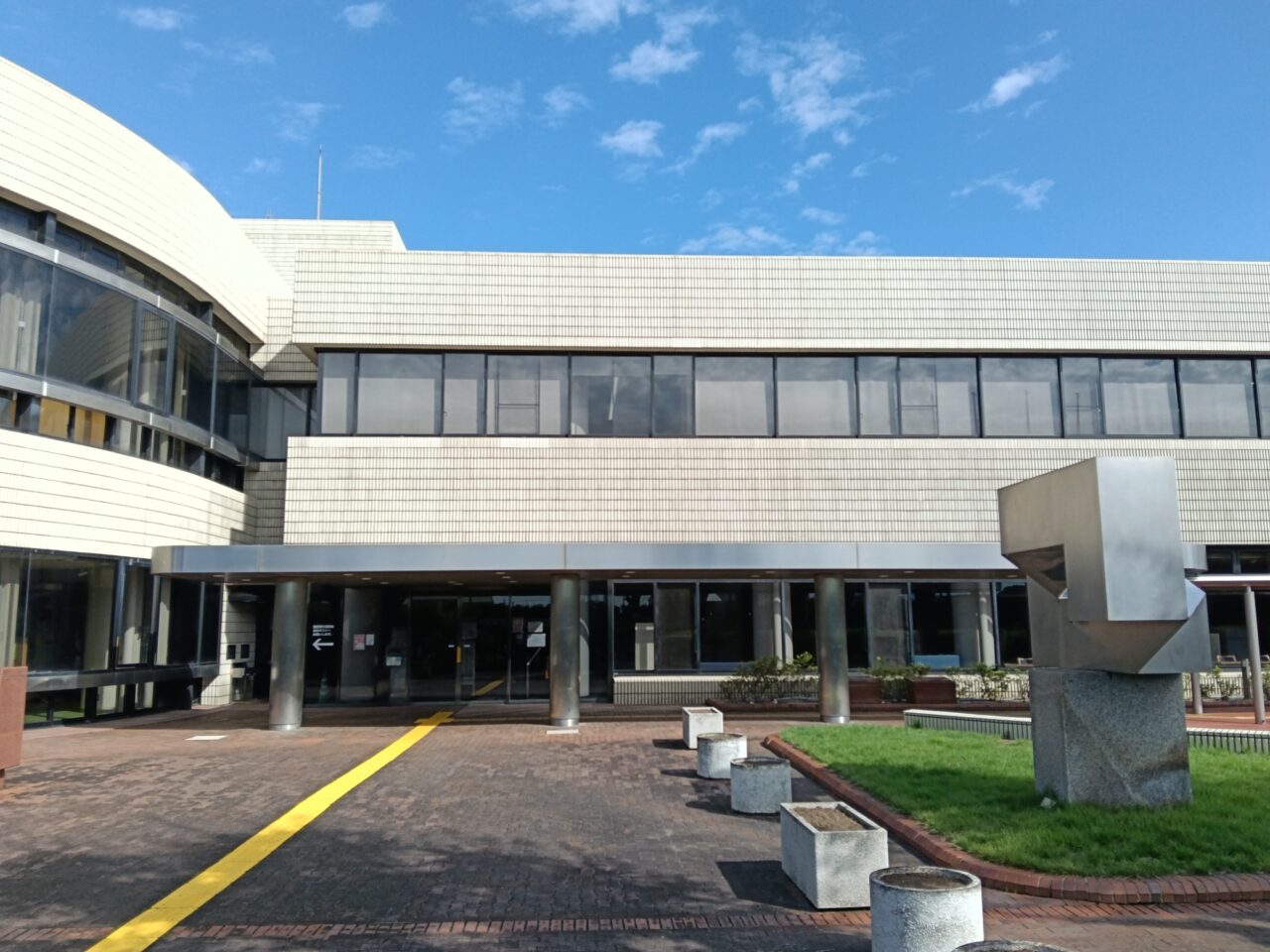 岡山市立中央図書館